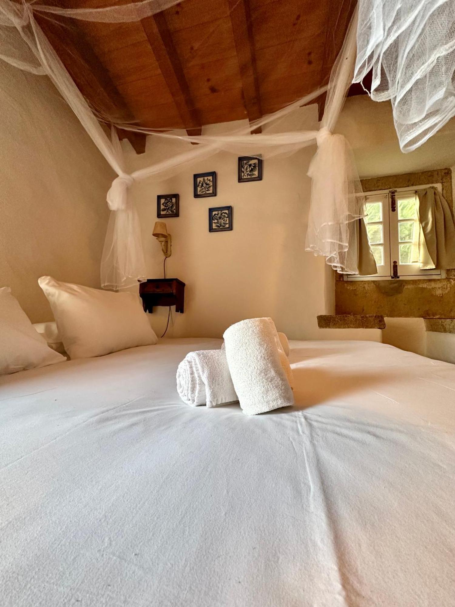 Bed and Breakfast Alma Do Paco Santo Isidoro Номер фото